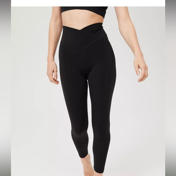 Offline By Aerie Real Me Xtra 7/8 Leggings Black Size Large - Picture 1 of 7